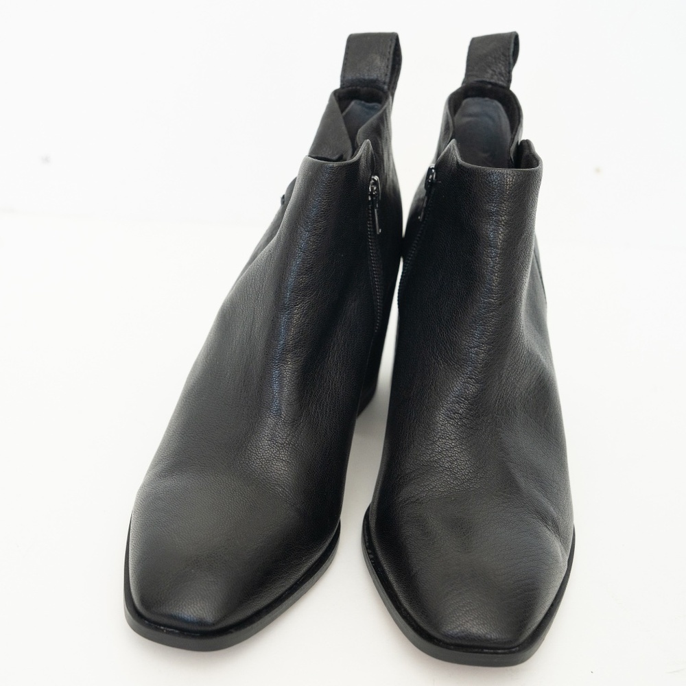 Vionic | New‎ Lyssa Distressed Leather Heeled Ankle Boot - Picture 11 of 14